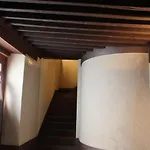 La Casa De Silleria *