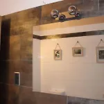 La Casa De Silleria *